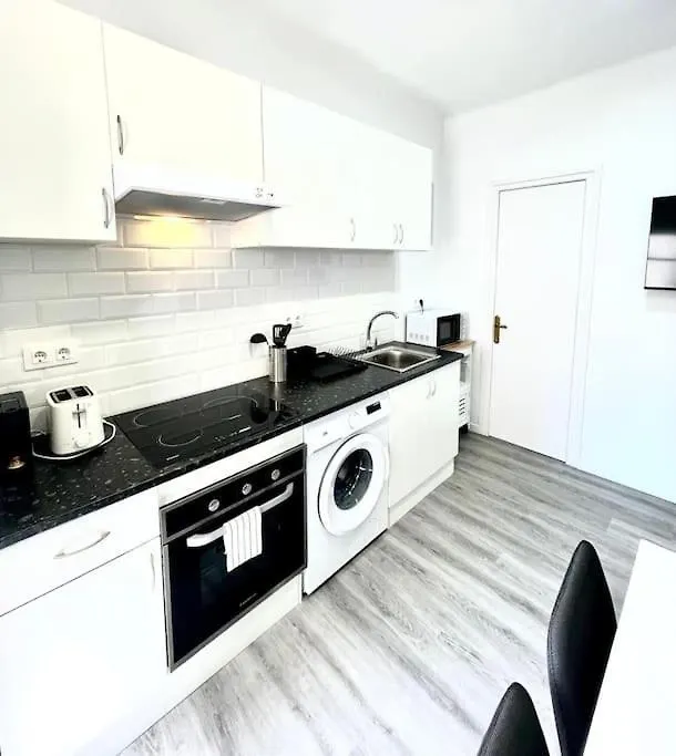 Seahomes Vacations - Centric Apt Tossa De Mar